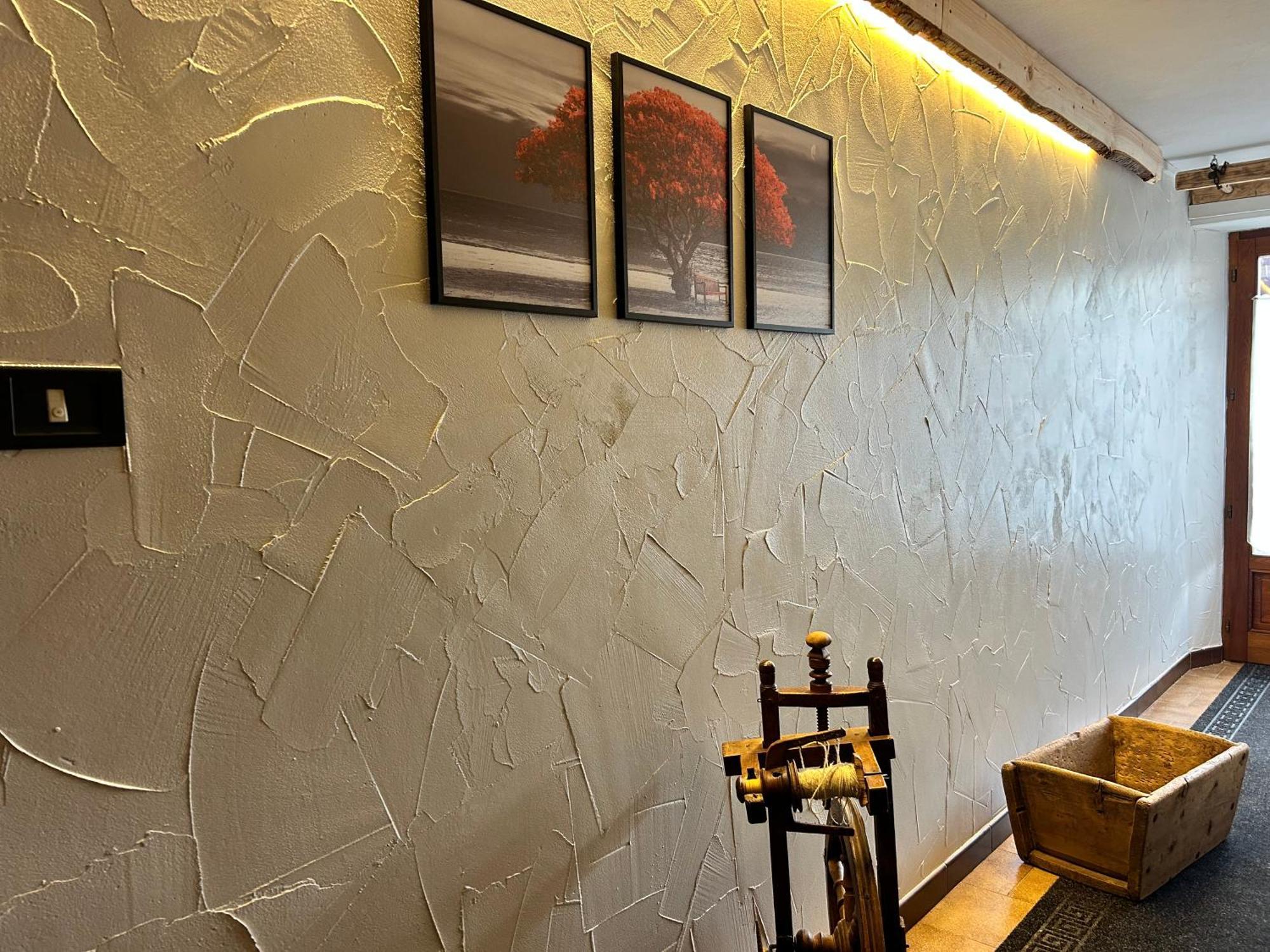 Maison Rongier Nel Centro Di 科涅 外观 照片